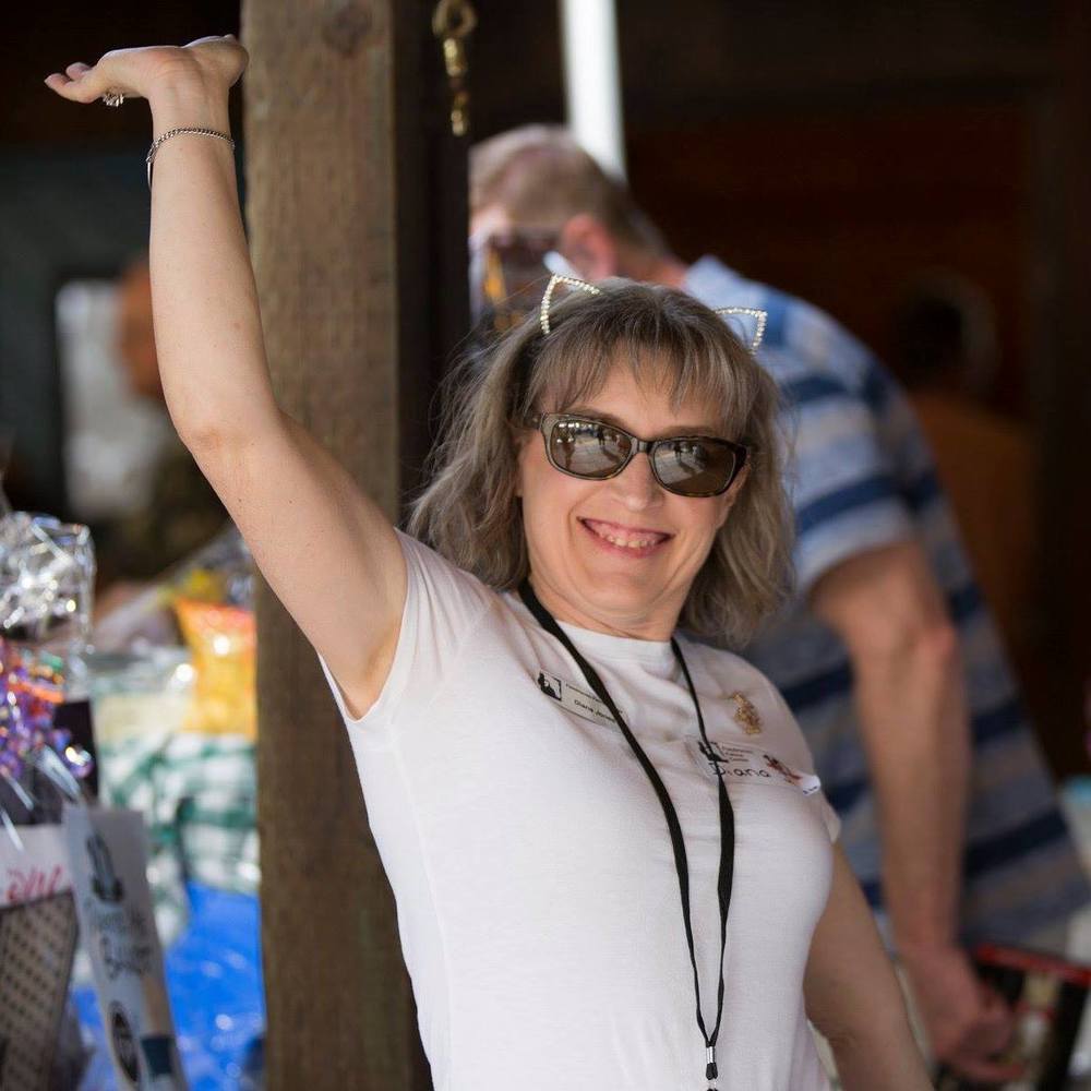 Meet your Posher, Diana